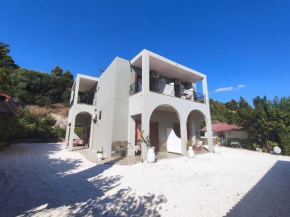 Studios Ioannou